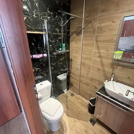 Modern Premium In Center Apartment Thessaloniki