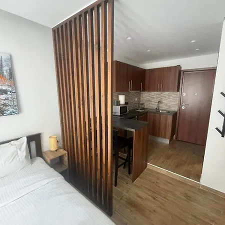 Modern Premium In Center *